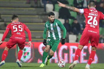 طارمی در انتظار نتیجه تست کرونا برای سفر به پرتغال