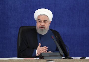 روحانی: واکسیناسیون کرونا از بهمن ماه در کشور آغاز می‌شود